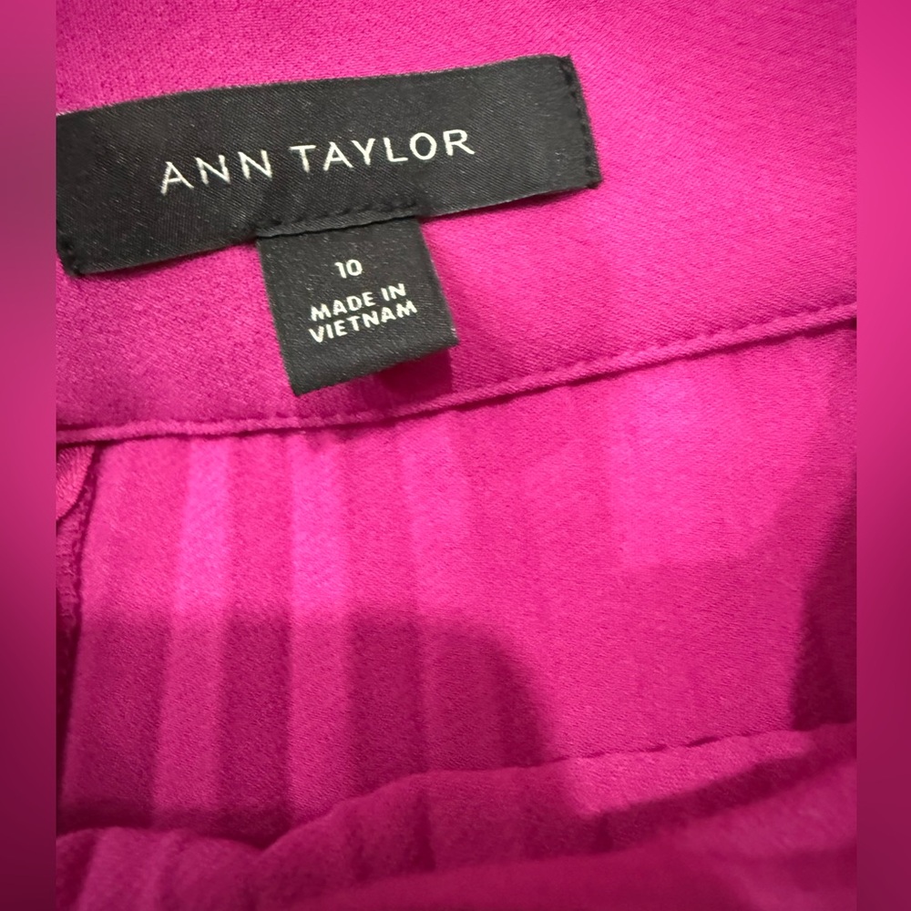 Ann Taylor Belted Pleated Midi Skirt - Picture 3 of 4